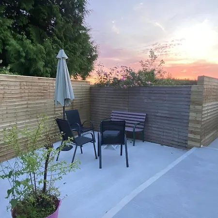 On Shannon Cleaheen Self Catering Holiday home *